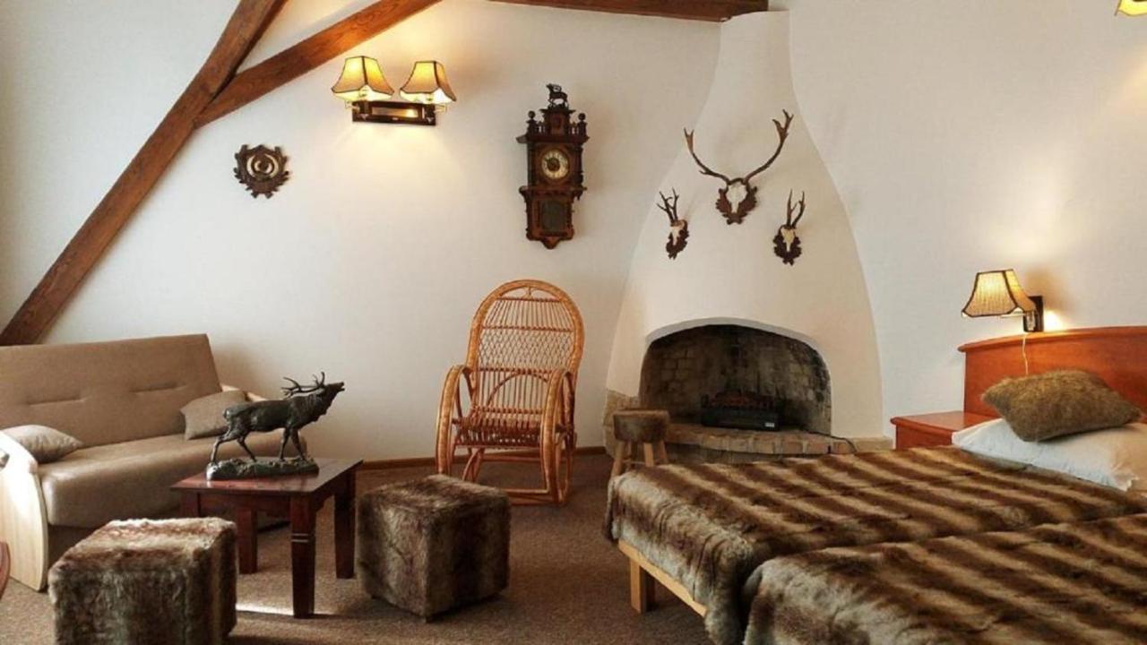 Hotel Przy Oslej Bramie - Zamek Ksiaz Wałbrzych Buitenkant foto